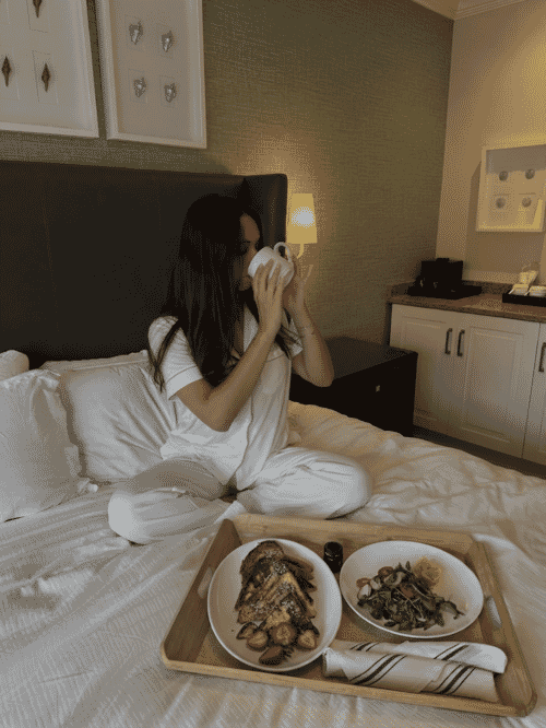 Queen vs King Bed: Dimensions, Room Size, and Clearance Explained