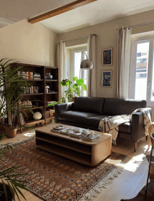 End Table Height Guide: How Tall Should a Side Table Be Next to a Sofa?